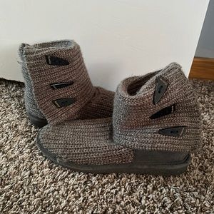 Bear paw boots